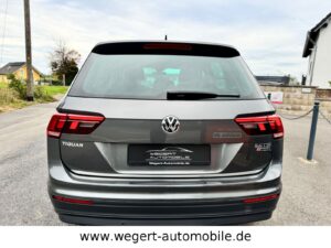 Fahrzeugabbildung Jeep Wrangler / Unlimited Sahara*2.2 CRDI*LED*CAM*