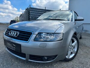 Fahrzeugabbildung Audi A4 Cabriolet 3.0* 1 HAND*XENON*NAVI*AUTOMATIK*