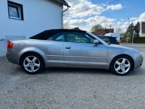 Fahrzeugabbildung Audi A4 Cabriolet 3.0* 1 HAND*XENON*NAVI*AUTOMATIK*