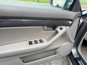 Fahrzeugabbildung Audi A4 Cabriolet 3.0* 1 HAND*XENON*NAVI*AUTOMATIK*