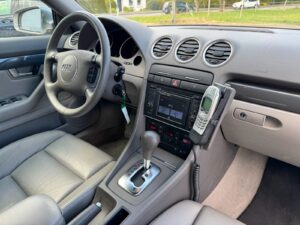 Fahrzeugabbildung Audi A4 Cabriolet 3.0* 1 HAND*XENON*NAVI*AUTOMATIK*