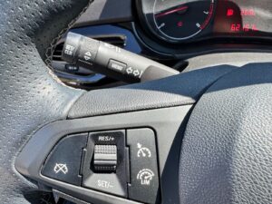 Fahrzeugabbildung Opel Corsa E Color Edition*OPC-LINE*BI-XENON*WENIG KM