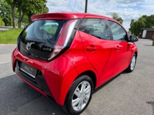 Fahrzeugabbildung Toyota Aygo AYGO x-play touch* CAM*WENIG KM*
