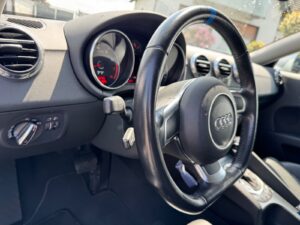 Fahrzeugabbildung Audi TT Coupe/Roadster 2.0 TFSI Coupe*DSG*WENIG KM*