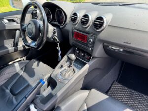 Fahrzeugabbildung Audi TT Coupe/Roadster 2.0 TFSI Coupe*DSG*WENIG KM*