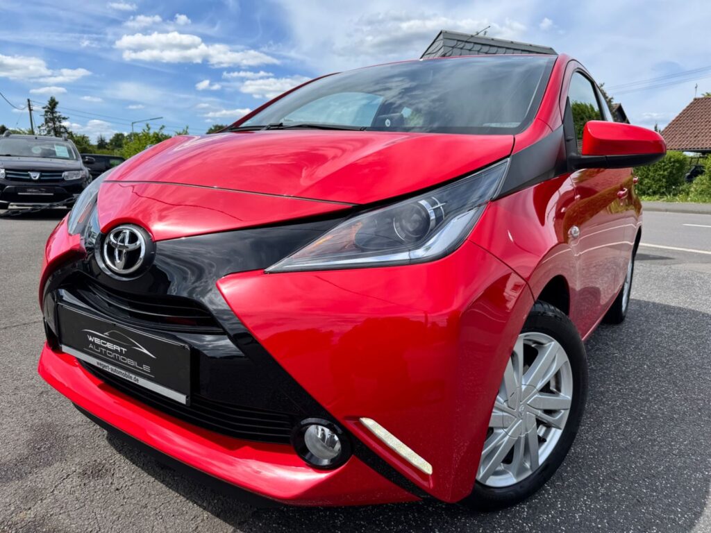 Toyota Aygo AYGO x-play touch* CAM*WENIG KM*