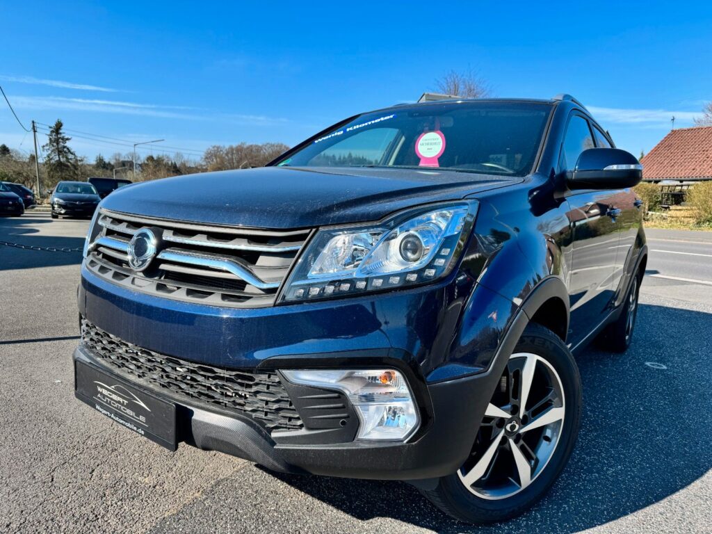 Ssangyong Korando Sapphire 4x4*LED*CAM*4xSZHZ*AHK*AUTOMAT*