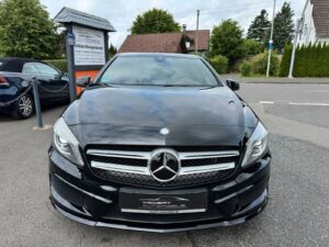 Fahrzeugabbildung Mercedes-Benz A 200*AMG PAKET*H&K SOUND*WENIG KM*