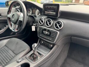 Fahrzeugabbildung Mercedes-Benz A 200*AMG PAKET*H&K SOUND*WENIG KM*