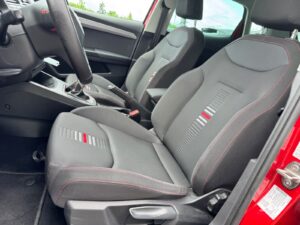 Fahrzeugabbildung SEAT Ibiza FR*LED*NAVI*CARPLAY*18"*