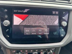 Fahrzeugabbildung SEAT Ibiza FR*LED*NAVI*CARPLAY*18"*