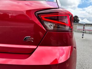 Fahrzeugabbildung SEAT Ibiza FR*LED*NAVI*CARPLAY*18"*