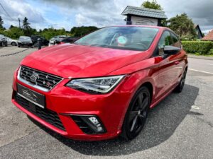 Fahrzeugabbildung SEAT Ibiza FR*LED*NAVI*CARPLAY*18"*