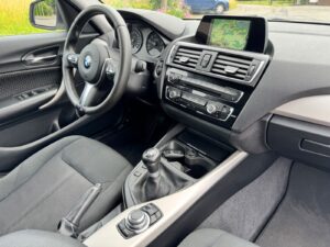 Fahrzeugabbildung BMW 116 i Advantage 5-trg. * LED*M TECHNIK*NAVI*
