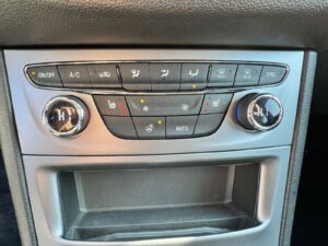 Fahrzeugabbildung Opel Astra K Sports Tourer Business*LED*AUTOMATIK*