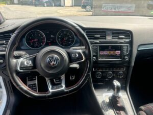 Fahrzeugabbildung Volkswagen Golf VII Lim. GTI Performance BMT*DSG*NAVI* 18"