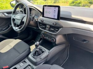 Fahrzeugabbildung Ford Focus Turnier Titanium*LED*CAM*B&O*PARKPILOT*