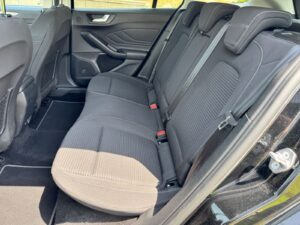 Fahrzeugabbildung Ford Focus Turnier Titanium*LED*CAM*B&O*PARKPILOT*