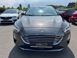 Fahrzeugabbildung Ford Focus Turnier Cool & Connect*LED*CAM* 8 GANG