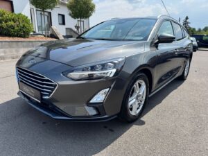 Fahrzeugabbildung Ford Focus Turnier Cool & Connect*LED*CAM* 8 GANG