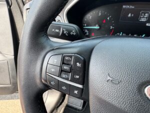 Fahrzeugabbildung Ford Focus Turnier Cool & Connect*LED*CAM* 8 GANG