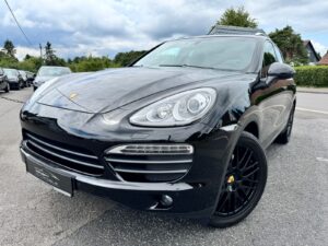 Fahrzeugabbildung Porsche Cayenne S*WENIG KM*BOSE*LUFT*CAM*AHK*