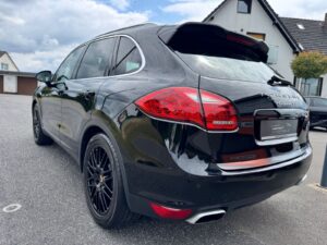 Fahrzeugabbildung Porsche Cayenne S*WENIG KM*BOSE*LUFT*CAM*AHK*