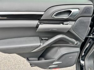 Fahrzeugabbildung Porsche Cayenne S*WENIG KM*BOSE*LUFT*CAM*AHK*