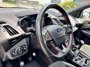 Fahrzeugabbildung Ford Kuga ST-Line*1.5 150 PS*CAM*AHK*GARANTIE*05.26*