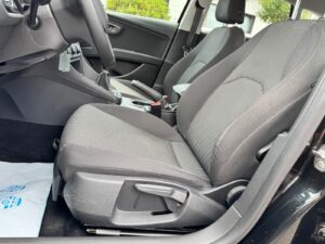 Fahrzeugabbildung SEAT Leon Style* ERDGAS* 1 HAND* MEDIA PLUS*AHK*