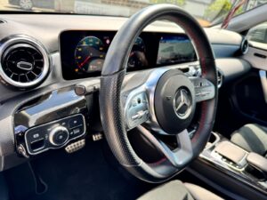 Fahrzeugabbildung Mercedes-Benz A 220 4Matic* AMG LINE* MULTIBEAM* WIDESCREEN*