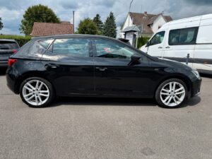 Fahrzeugabbildung SEAT Leon Style* ERDGAS* 1 HAND* MEDIA PLUS*AHK*