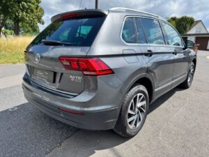 Fahrzeugabbildung Volkswagen Tiguan Sound * 4Motion* VIRTUAL COCKPIT*LED*