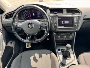 Fahrzeugabbildung Volkswagen Tiguan Sound * 4Motion* VIRTUAL*LED*ACC*
