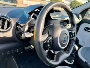 Fahrzeugabbildung Renault Twingo Luxe* FALTDACH*WENIG KM*TOP GEPFLEGT*