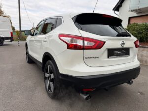 Fahrzeugabbildung Nissan Qashqai N-Connecta*360 CAM*AHK*SPUR*
