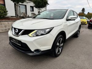 Fahrzeugabbildung Nissan Qashqai N-Connecta*360 CAM*AHK*SPUR*