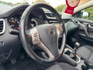 Fahrzeugabbildung Nissan Qashqai N-Connecta*360 CAM*AHK*SPUR*