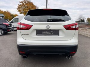 Fahrzeugabbildung Nissan Qashqai N-Connecta*360 CAM*AHK*SPUR*