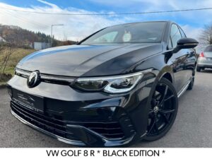 Fahrzeugabbildung Volkswagen Golf VIII Lim. R 4Motion* BLACK EDITION*