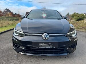 Fahrzeugabbildung Volkswagen Golf VIII Lim. R 4Motion* BLACK EDITION*