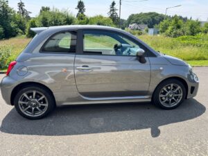 Fahrzeugabbildung Abarth 500 595 ABARTH*1.4T-JET*145PS*PDC*CORSA*