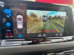 Fahrzeugabbildung Volkswagen Golf VIII Lim. R 4Motion* BLACK EDITION*