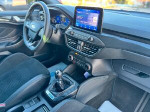 Fahrzeugabbildung Ford Focus Lim. ST*PERFORMANCE*EDITION* LED*CAM*B&O*