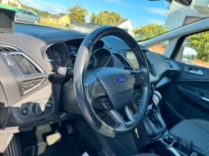 Fahrzeugabbildung Ford Grand C-Max Titanium*AUTOMATIK*CAM*AHK*