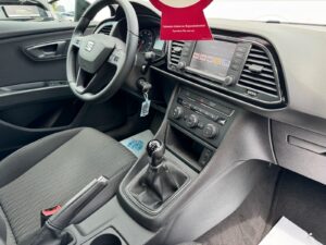 Fahrzeugabbildung SEAT Leon Style* WENIG KM*1 HAND* MEDIA PLUS*AHK*