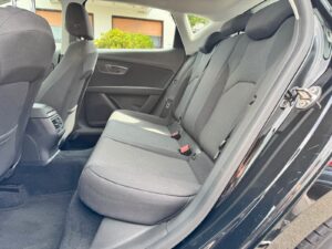 Fahrzeugabbildung SEAT Leon Style* WENIG KM*1 HAND* MEDIA PLUS*AHK*