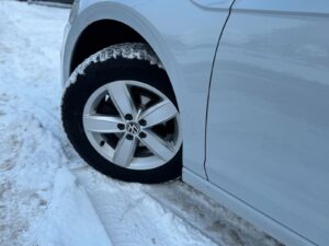 Fahrzeugabbildung Volkswagen Polo VI Highline*DSG* LED * ACC* WHITE SILVER*