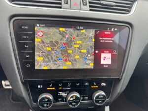 Fahrzeugabbildung SKODA Octavia Combi RS 245*LED*DSG*PANO*CAM*VELVET ROT