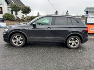 Fahrzeugabbildung Volkswagen Tiguan Highline R-LINE *BLACK STYLE*4Motion*MWST
